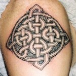 bwpixel celticknot